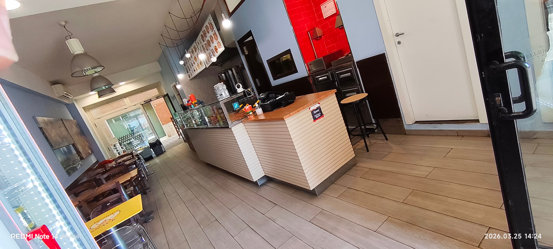Bancone interno del locale